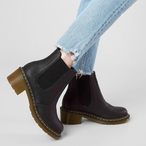 Doc Martens Cadence heeled bootie boot platform US6/37
